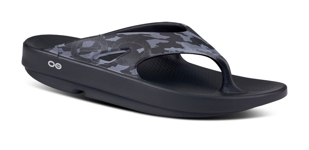 OOfos Women's OOriginal Sport Sandal - Black Camo
