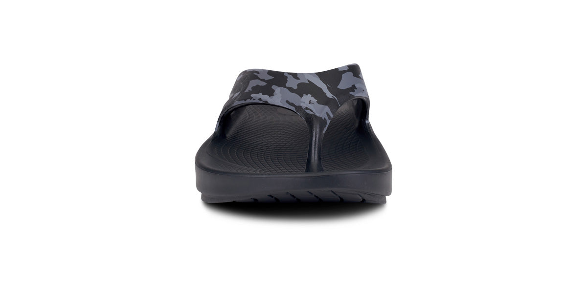 OOfos Women's OOriginal Sport Sandal - Black Camo