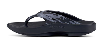 OOfos Men's OOriginal Sport Sandal - Black Camo