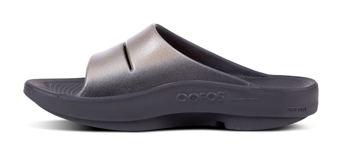 OOfos Women's OOahh Luxe Slide Sandal - Latte