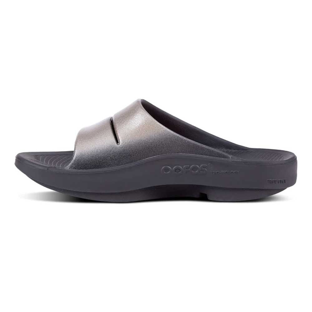 OOfos Women's OOahh Luxe Slide - Latte - Regular (B)