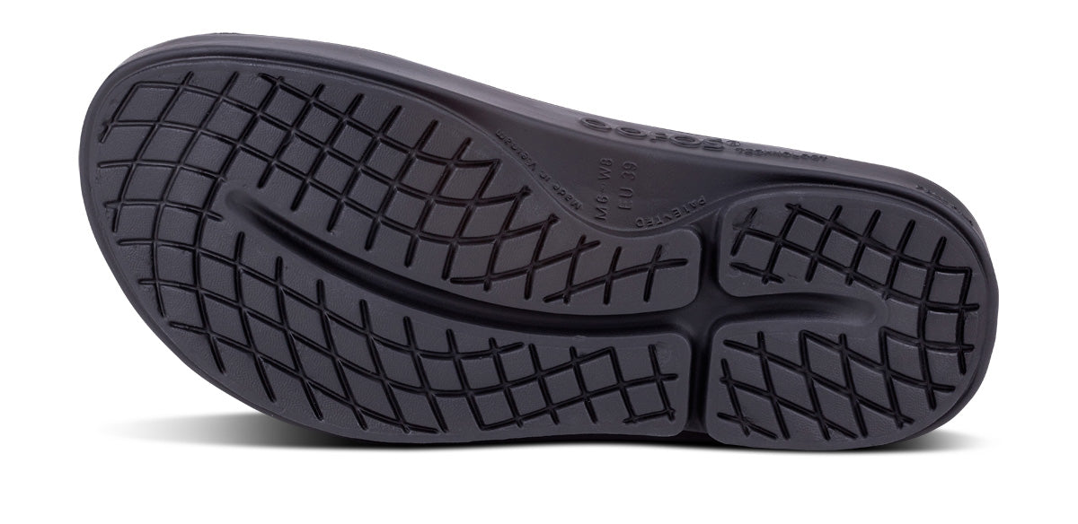 OOfos Women's OOahh Luxe Slide Sandal - Latte