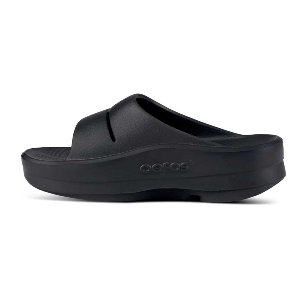 OOfos Women's OOmega OOahh Slide- Black - Regular (B)