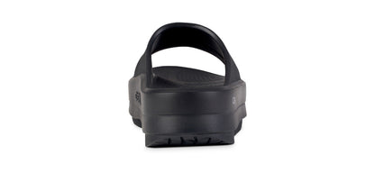 OOfos Women's OOmega OOahh Sandal - Black