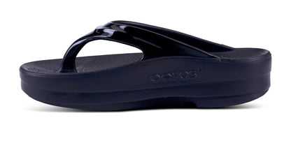 OOfos Women's OOmega OOlala Sandal - Black