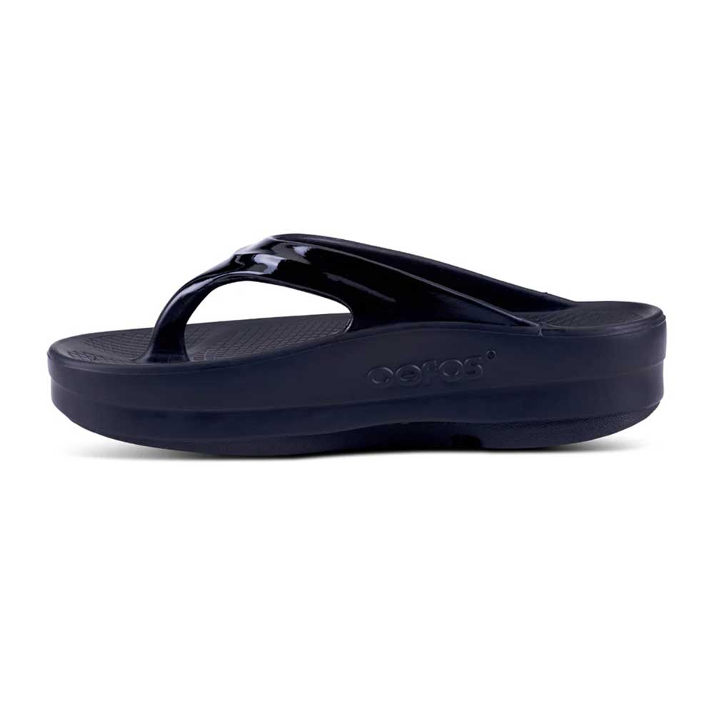 OOfos Women's OOmega Thong - Black - Regular (B)