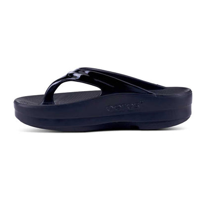 OOfos Women's OOmega Thong - Black - Regular (B)