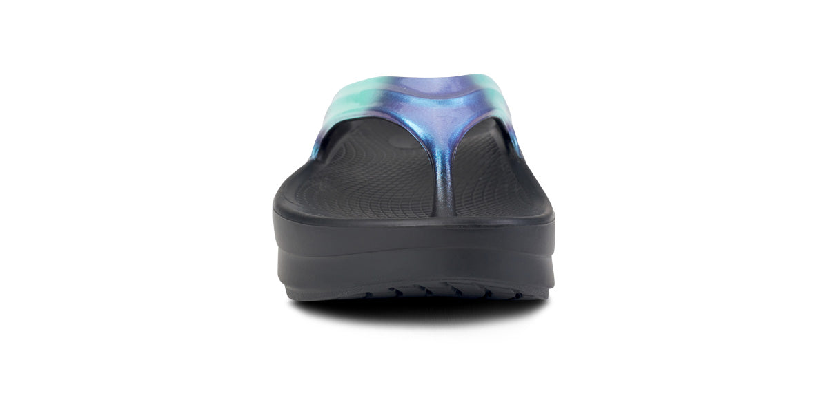 OOfos Women's OOmega OOlala Luxe Sandal - Atlantis