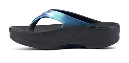 OOfos Women's OOmega OOlala Luxe Sandal - Atlantis