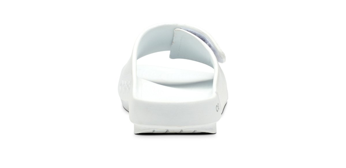 OOfos Women's OOahh Sport Flex Sandal - White