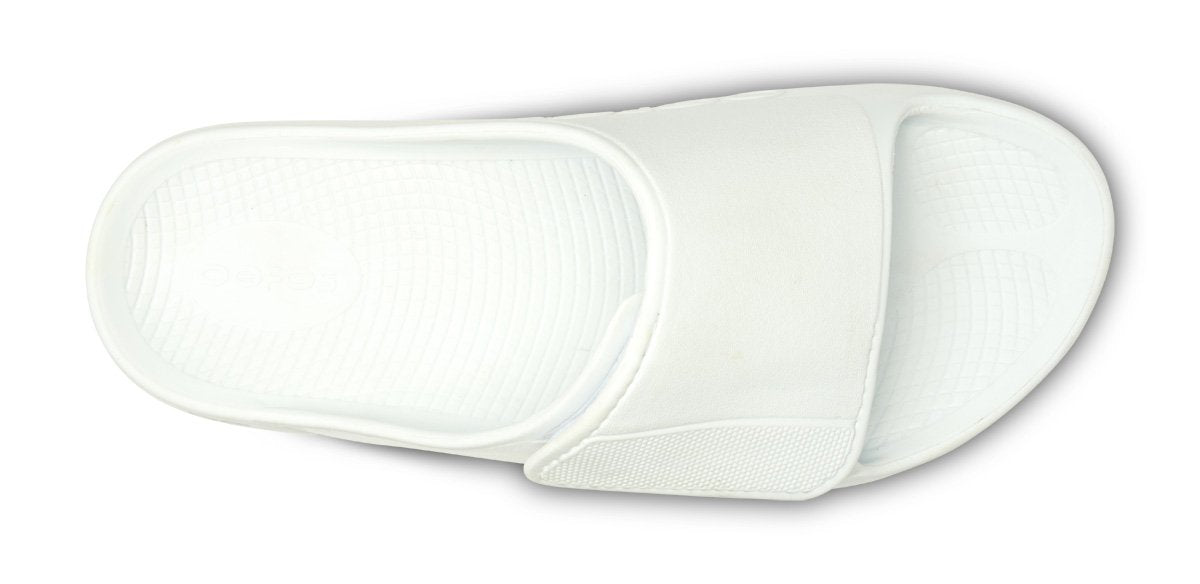 OOfos Women's OOahh Sport Flex Sandal - White