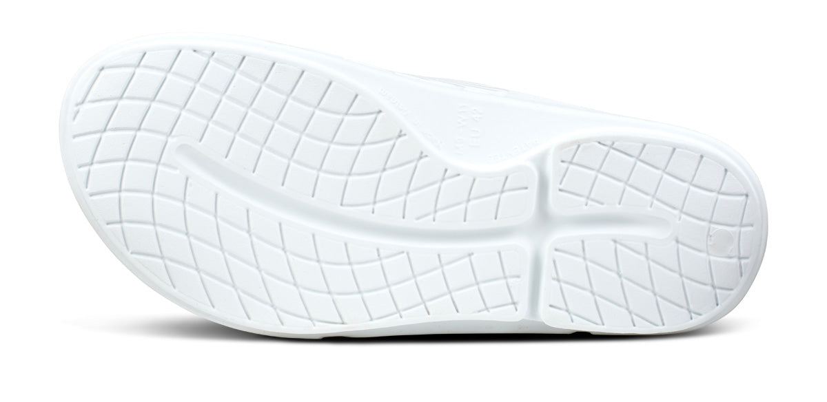  BAUER/OOFOS Men's OOahh Sport Flex Sandal – White