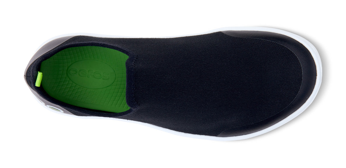 OOfos Women's OOmg EeZee Low Shoe - White Black