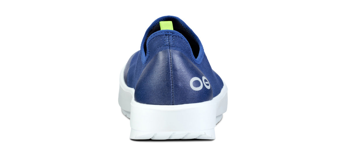 OOfos Women's OOmg EeZee Low Shoe - Navy