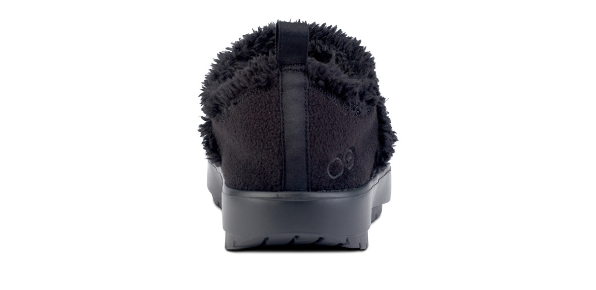 OOfos Women's OOcoozie Low Shoe - Black
