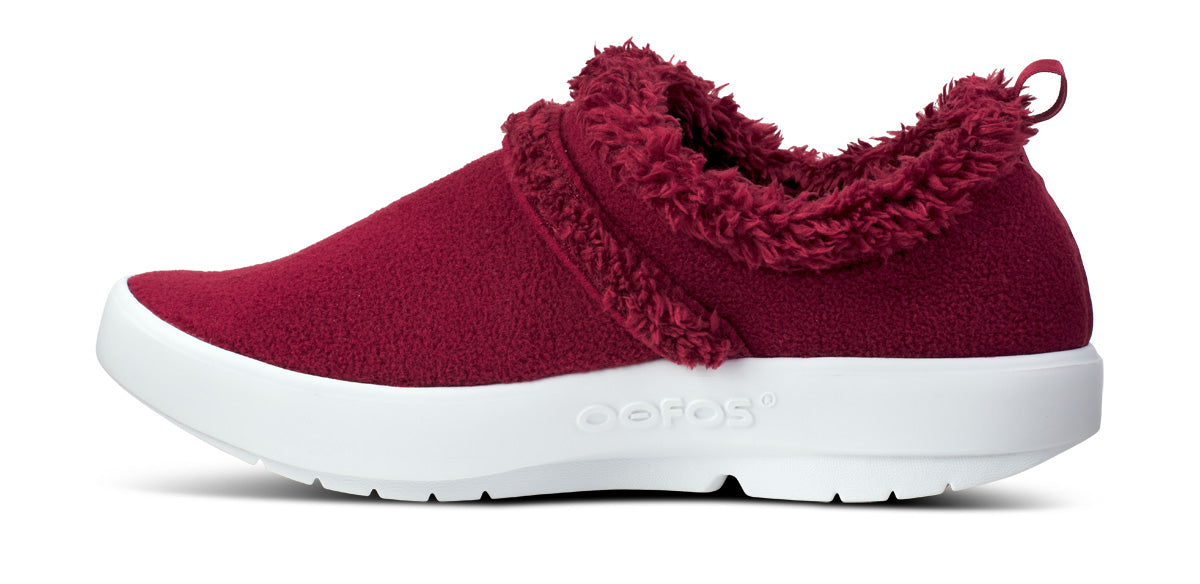 OOfos Women's OOcoozie Low Shoe - Cabernet
