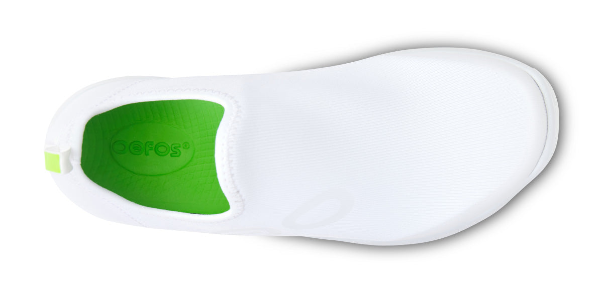 OOfos Women's OOmg Sport Low Shoe - White