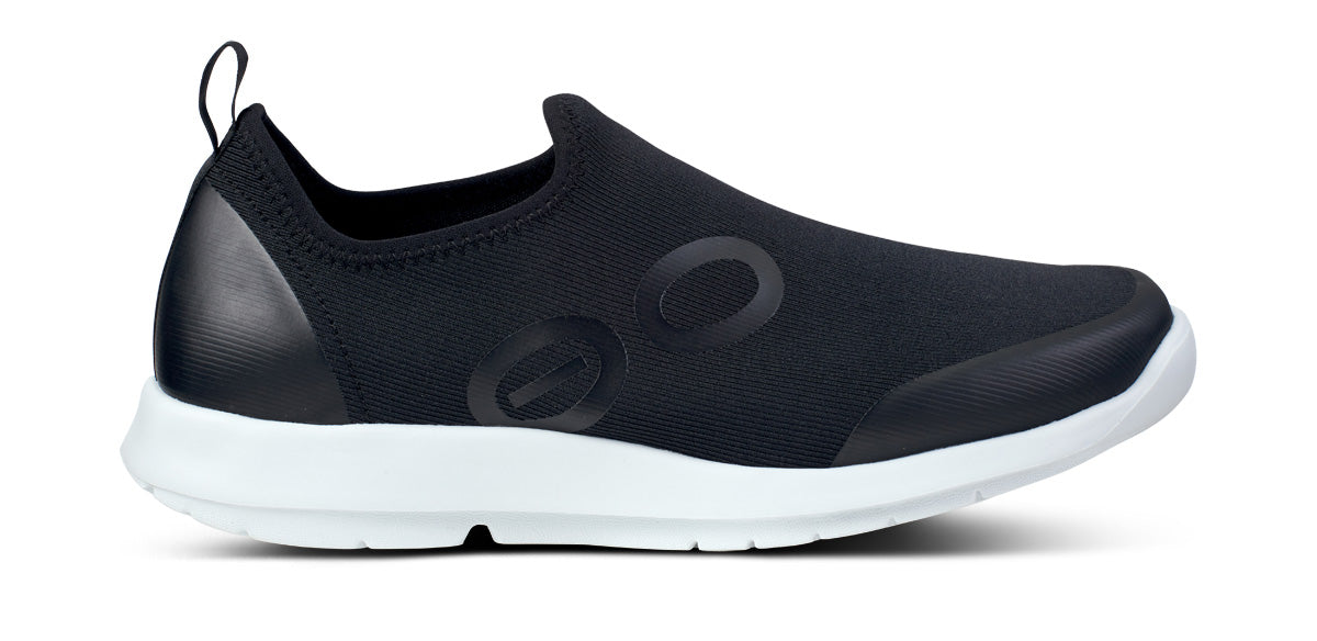 OOfos Women's OOmg Sport Low Shoe - White Black