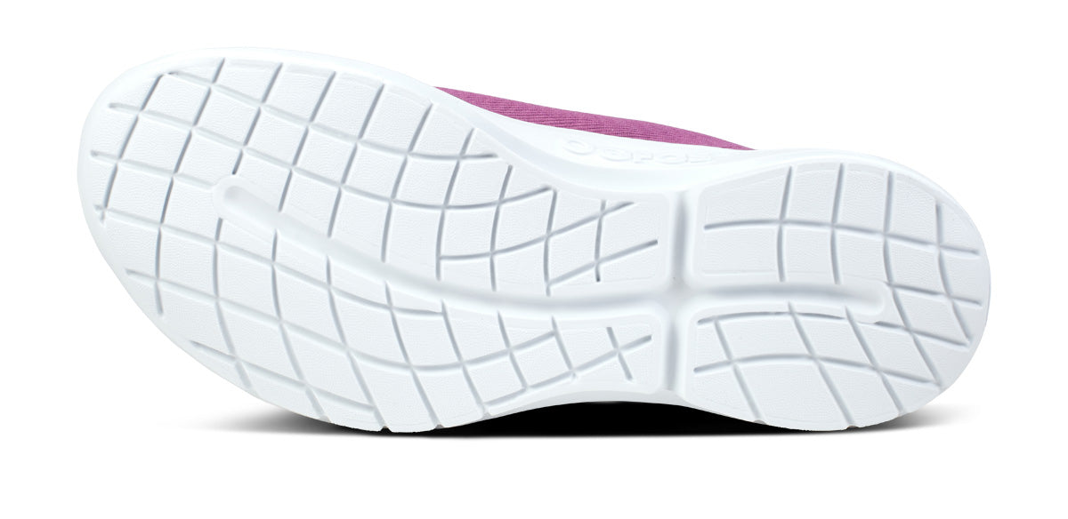 OOfos Women's OOmg Sport LS Low Shoe - Plum
