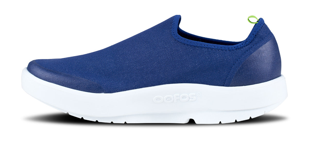 OOfos Men's OOmg EeZee Low Shoe - White Navy