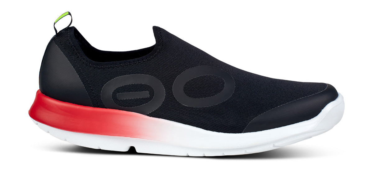 OOfos Men's OOmg Sport Low Shoe - Fire Fade
