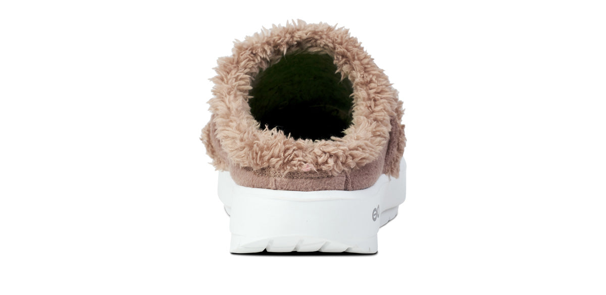 OOfos Women's OOcoozie Mule Shoe - Chocolate