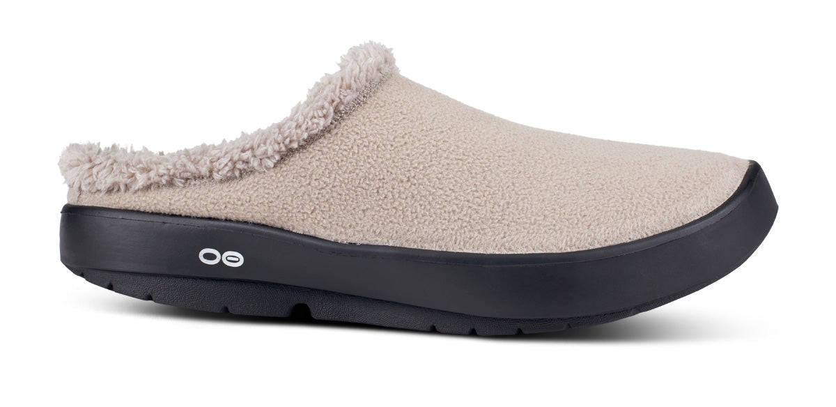 OOfos Men's OOcoozie Mule - Tawny