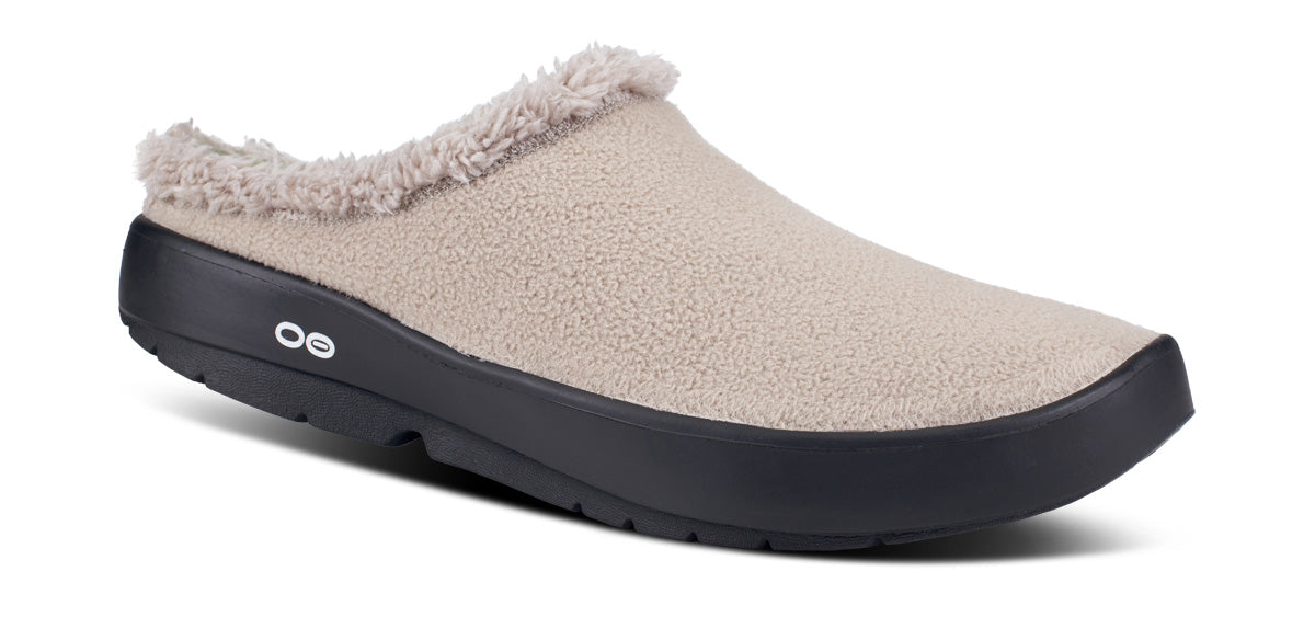 OOfos Men's OOcoozie Mule - Tawny