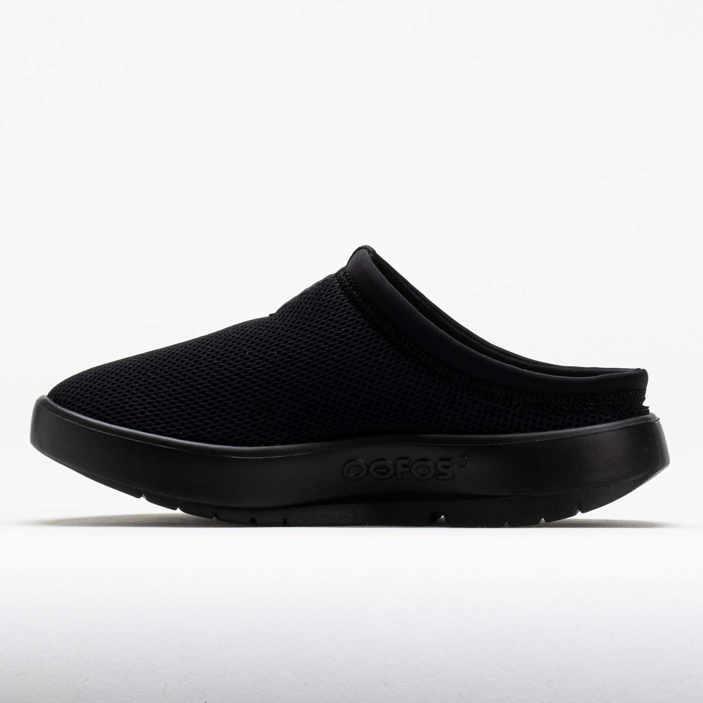  OOFOS OOcoozie Sport Mule Men's Black