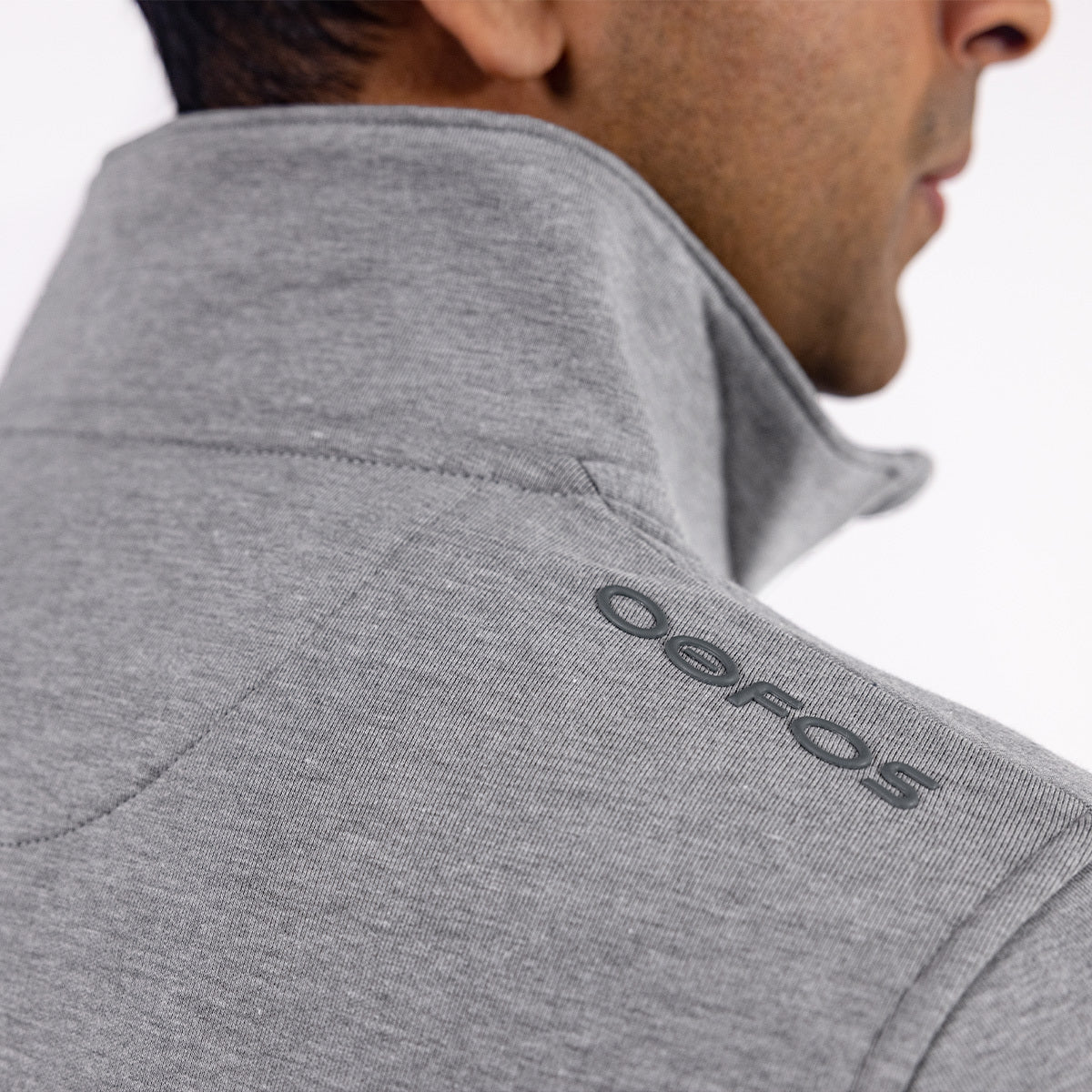 OOfos Men's COOl Down ¼ Zip - Gray Heather