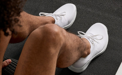OOfos Men's OOmg Sport LS Low Shoe - White