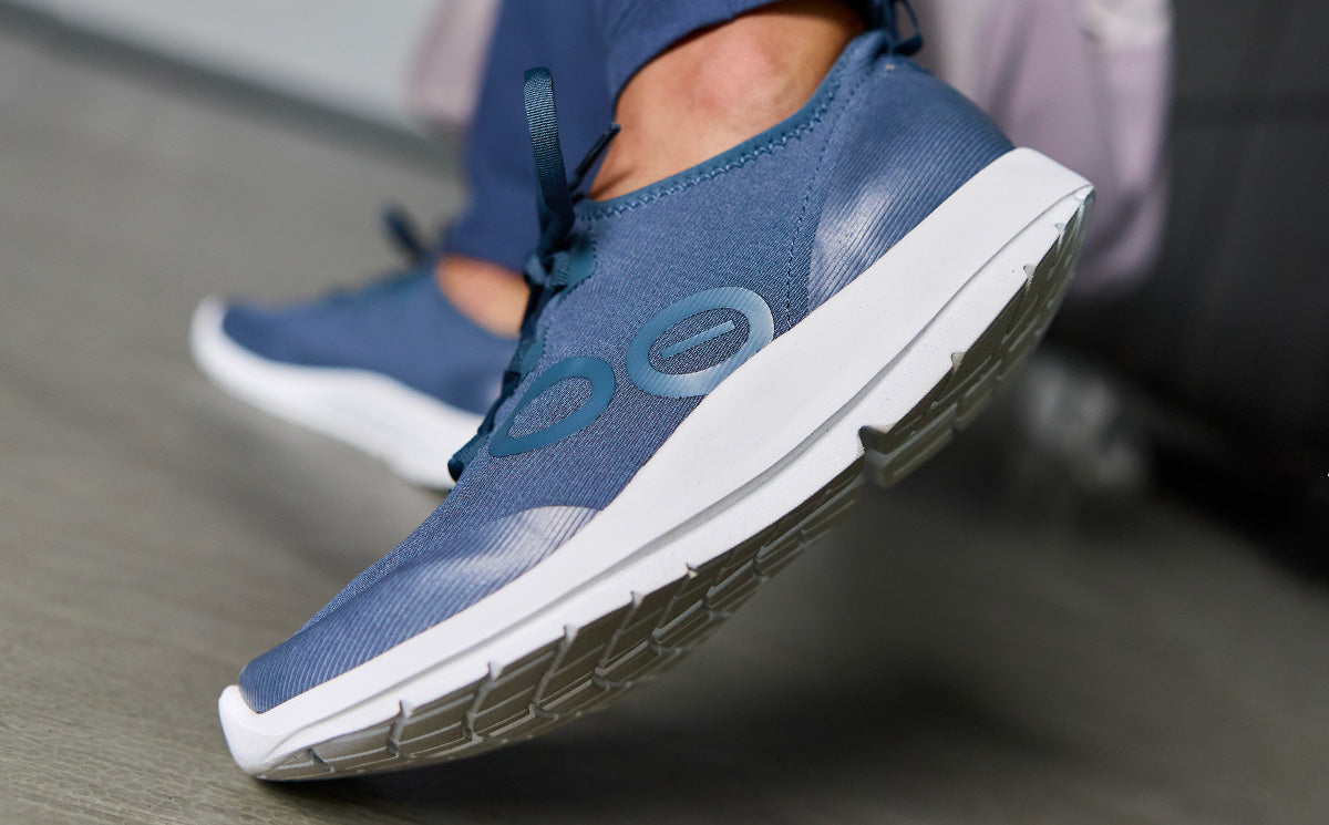 OOfos Women's OOmg Sport LS Low Shoe - Moroccan Blue