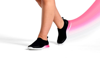 OOfos Women's OOmg Sport Low Shoe - Pink Fade