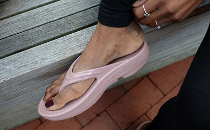 OOfos Women's OOlala Sandal - Stardust