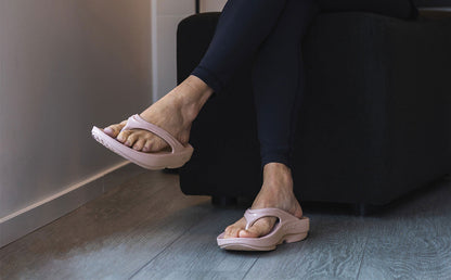 OOfos Women's OOlala Sandal - Stardust